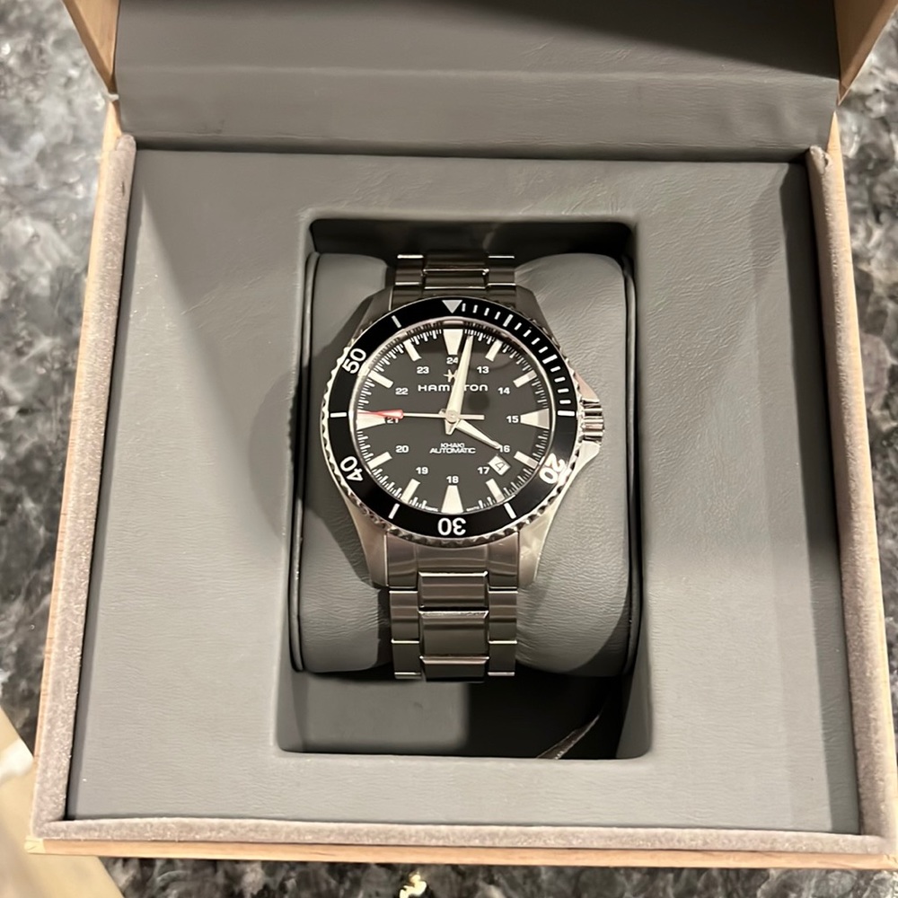 LUXURY MENS WATCH